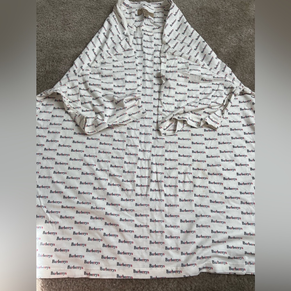 Authentic Burberry Tshirt XXL